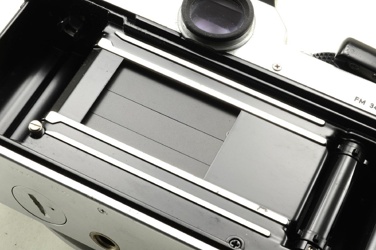 ニコン Nikon FM ボディ 露出計ok Nikon FM シルバー ボディ 露出計OK