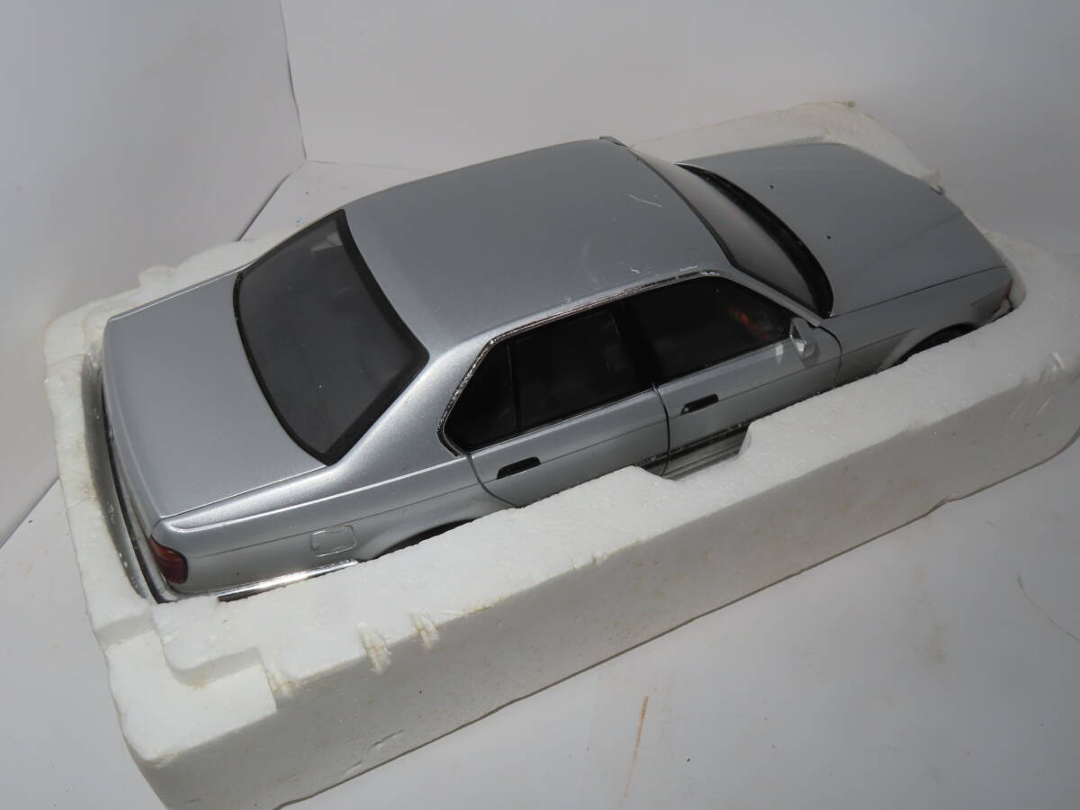 BMW 730i 0 1⁄18 MINICHAMPS 1 Series ミニカー ミニチャンプス