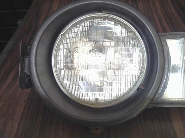 キャリィ V-DC51T 左ヘッドランプASSY V-DC51T キャリィ 左ヘッドランプASSY dc51t キャリイトラック・DC51T⁄DD51T)by 助手席側