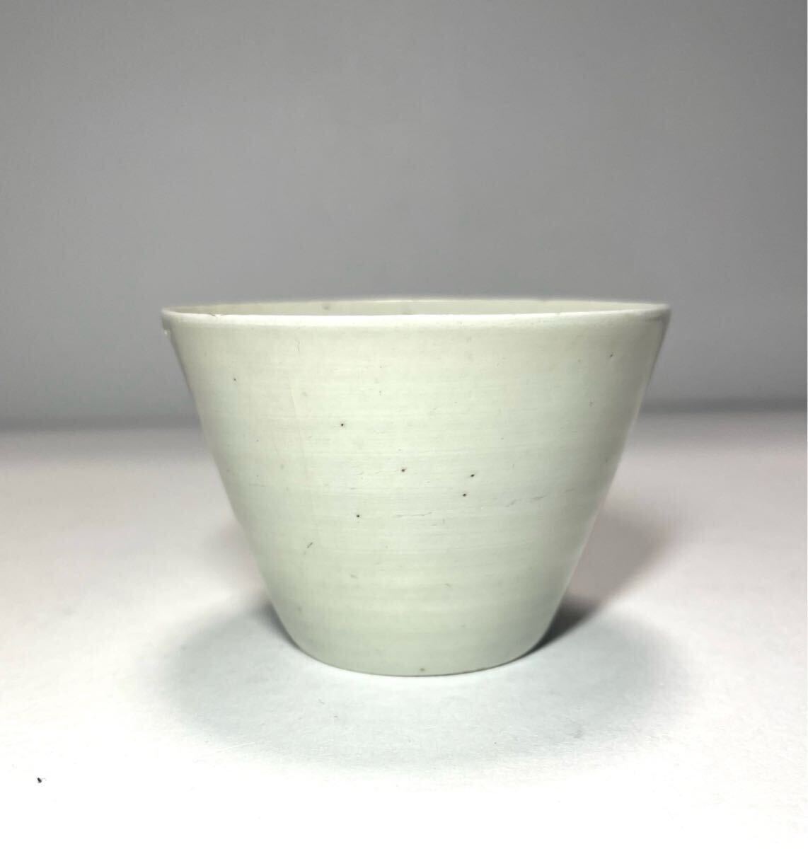 剣】 古伊万里 白磁 蕎麦猪口 江戸中期 元禄〜享保 1688-1736年頃 本物