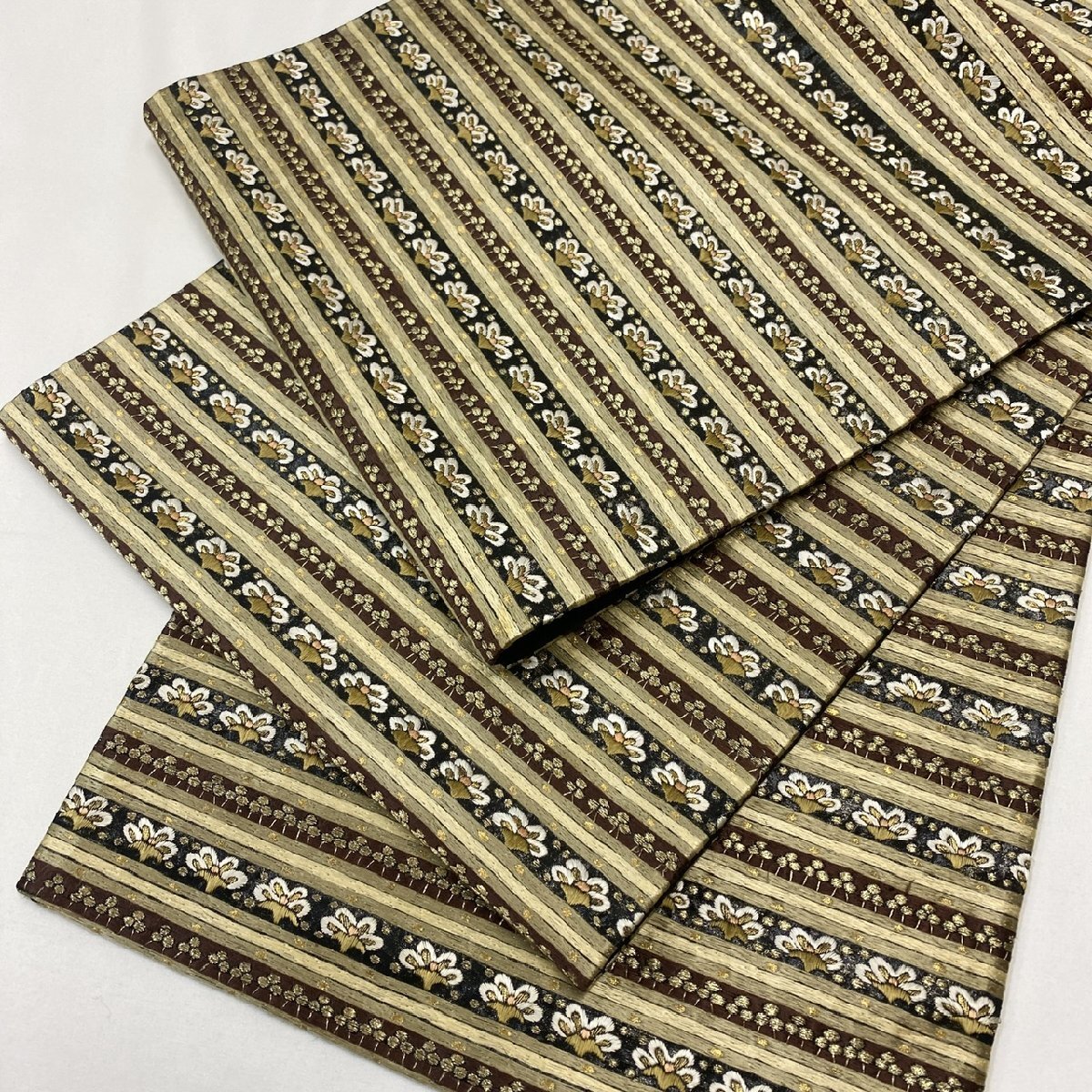 着物月花 総刺繍 蘇州刺繍 小花 袋帯 六通柄 正絹 金糸 ob4153 【公式 