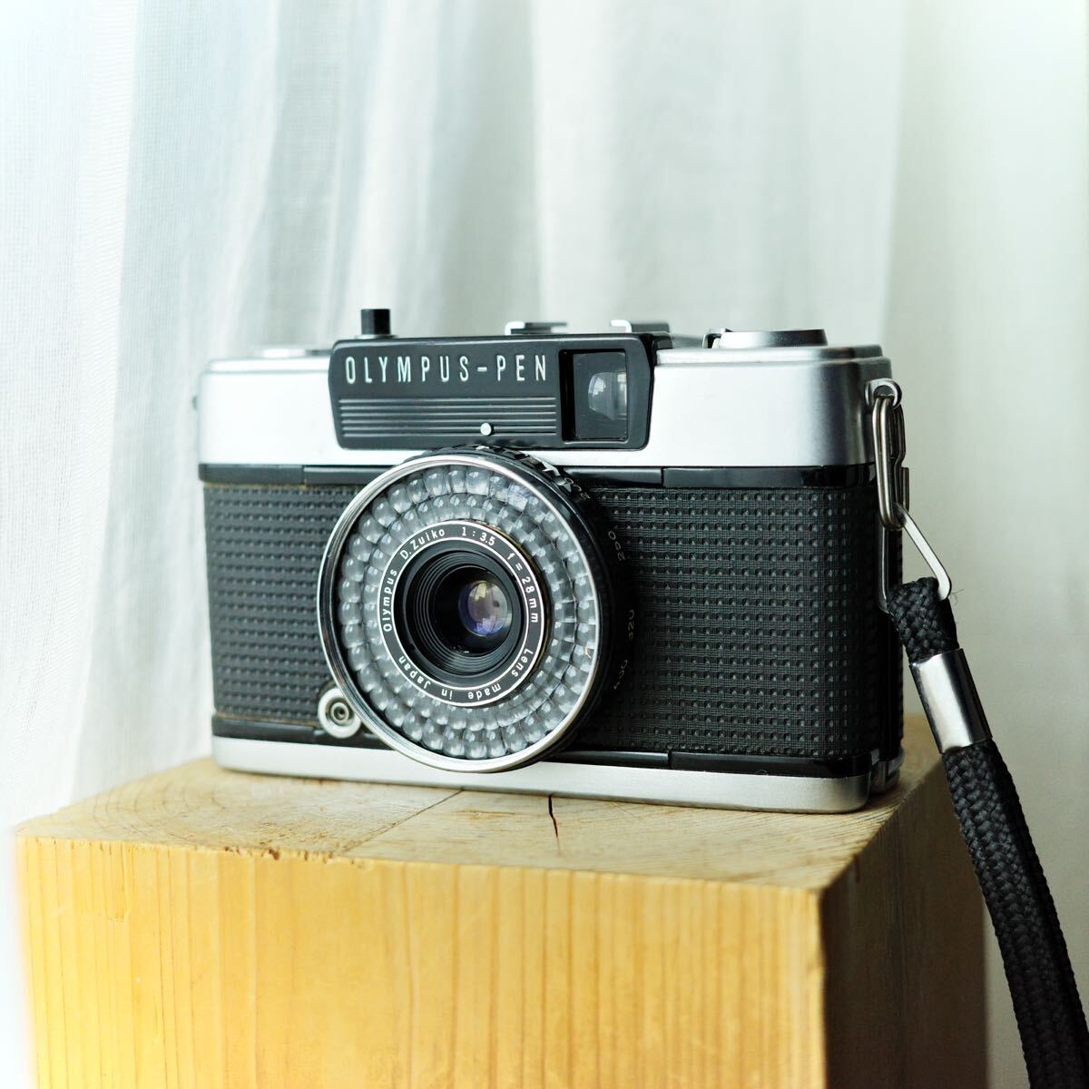 整備済・完動品】 OLYMPUS PEN EE-3 ボルドー 整備済完動品】OLYMPUS