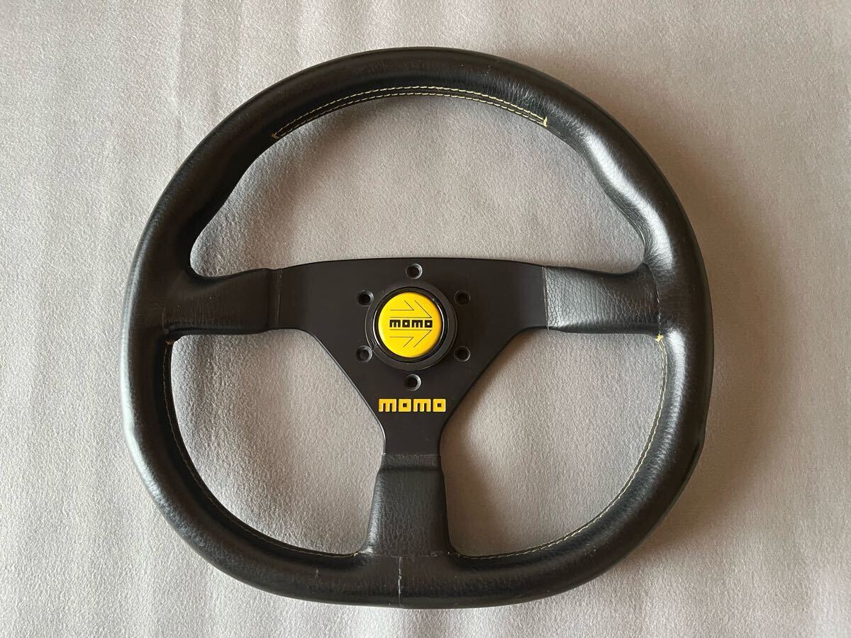 MOMO ステアリング TYP V35/C 本体 momo モモ ステアリング 350mm TYP V35/C 以前使用していたもで 【公式