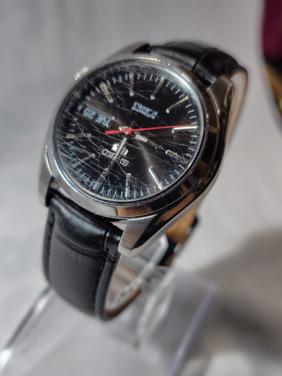 SEIKO 5 セイコー ファィブ自動巻き デイデイト メンズ腕時計 裏スケ