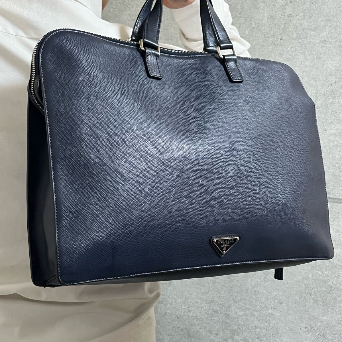 美品』 PRADA プラダ ビジネスバッグ ブリーフケース サフィアーノ 