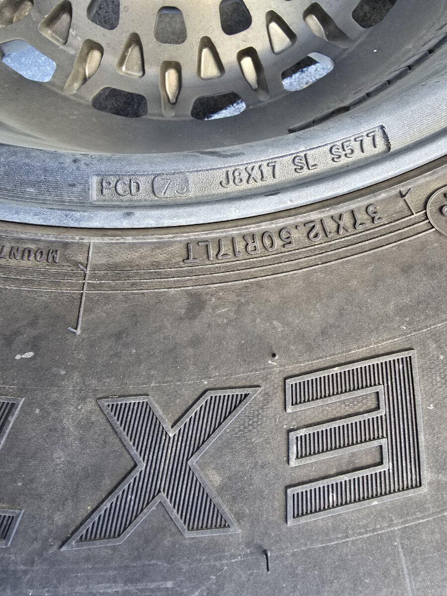 美品FUELホイールタイヤセット17x8　ディックシーペック37x12.50R17　5本セット JK JLラングラーに!!!!_5
