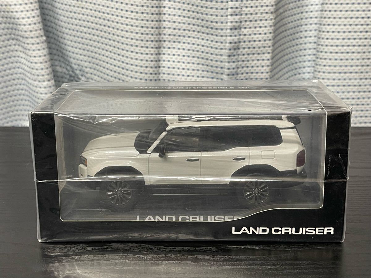 【非売品】トヨタ ランドクルーザー プラチナホワイトパールマイカ 1/30 TOYOTA/トヨタ/ランドクルーザー250/1/30/089 プラチナホワイトパール