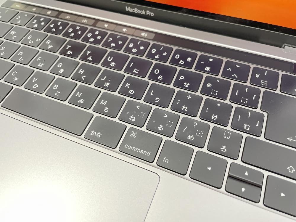 M318【動作確認済】 充放電回数165回 MacBook Pro Mid 2017 Touch Bar