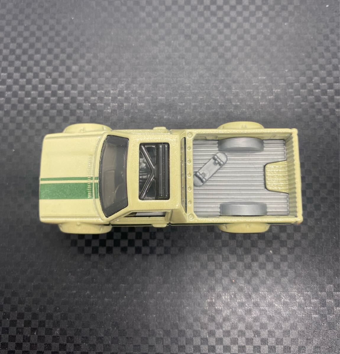 ホットウィール フォルクスワーゲン キャディ VOLKSWAGEN CADDY SHOP TRUCKS Hot Wheels MATTEL Real Riders 絶版 ルース品 希少_9