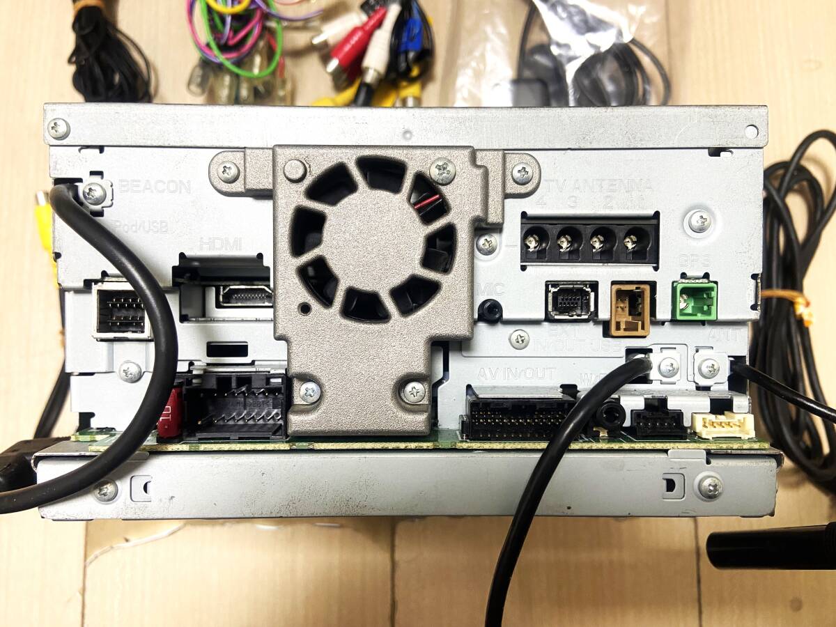 最新２０２４年2.0.1版地図・最新オービスデータ！ＡＶＩＣ－ＺＨ０００９CS・ＣＤ・ＤＶＤ・Bluetooth・地デジ・新品タッチパネル！_8