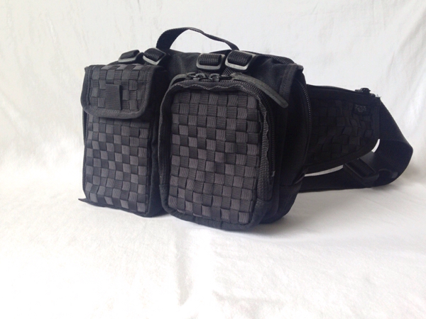 【本物・美品】PORTER COLLECTOR 編み込みウエストバック（黒）