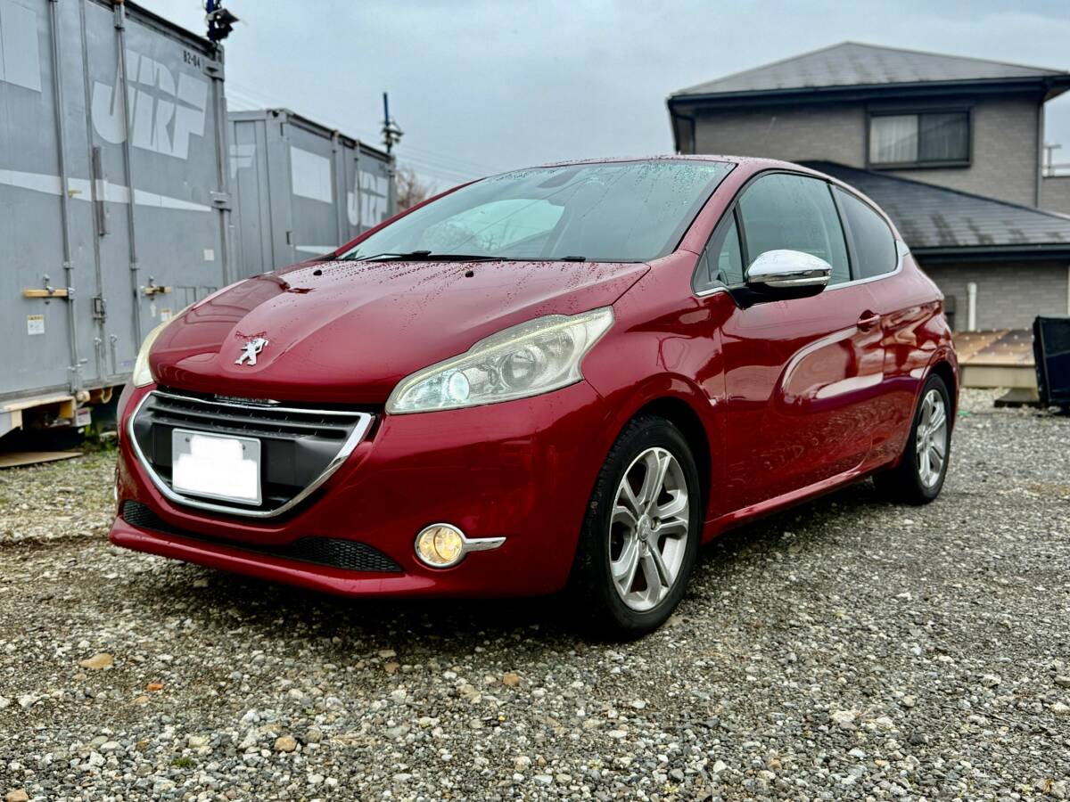 【格安！マニュアルのプジョー！お洒落なフランスコンパクト！】H24年　プジョー208 アリュール　1200cccで維持費安価　車検R８年４月迄！_2