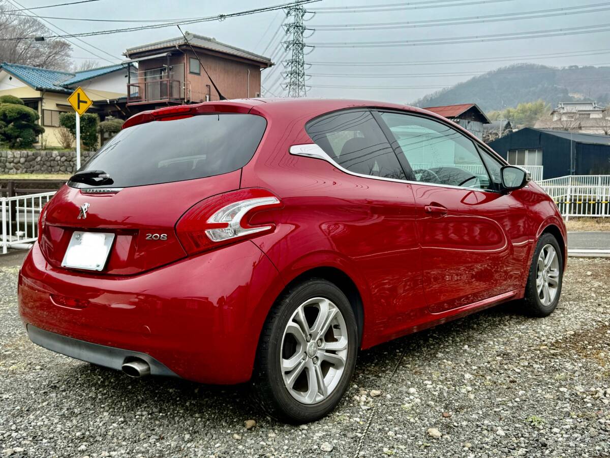 【格安！マニュアルのプジョー！お洒落なフランスコンパクト！】H24年　プジョー208 アリュール　1200cccで維持費安価　車検R８年４月迄！_4