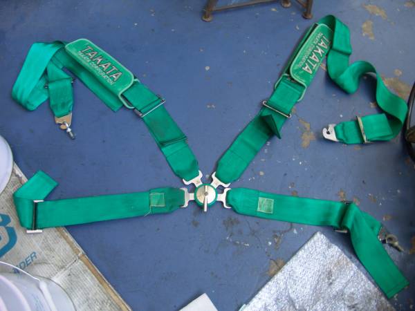 タカタ　4点式　シートベルト　サーキット　ドリフト