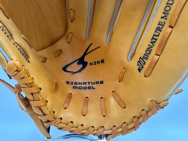NIKE ナイキ 軟式投手用グローブ SIGNATURE MODEL 川上憲伸モデル K11