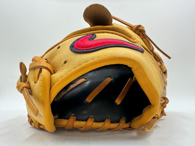 NIKE ナイキ 軟式投手用グローブ SIGNATURE MODEL 川上憲伸モデル K11