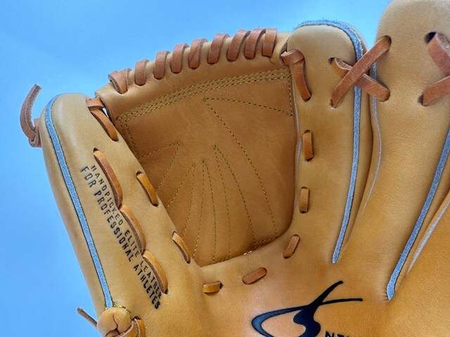 NIKE ナイキ 軟式投手用グローブ SIGNATURE MODEL 川上憲伸モデル K11