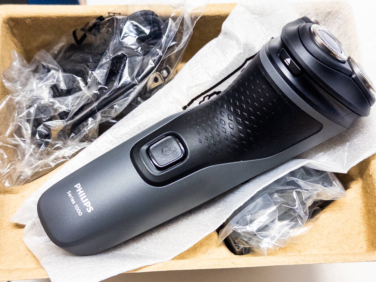 3Q売切！税無し◇フィリップス 電動シェーバー Shaver 1000 S1133/41★ＡＣ＆充電★髭剃り★未使用★★0401-2_2