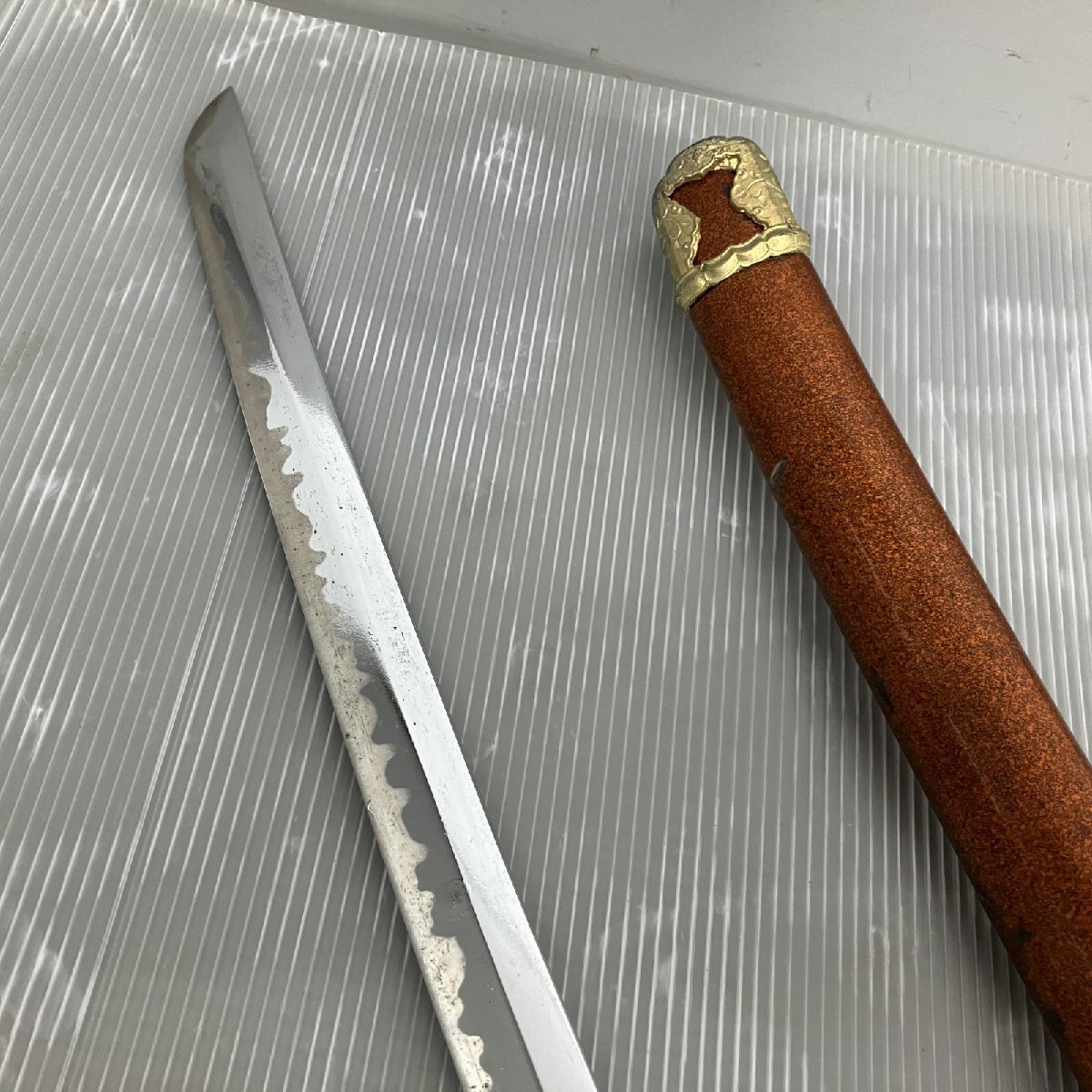 ◇◇ 【ジャンク品】模造刀 模擬刀 レプリカ 全長約99cm 鞘 武具 刀剣