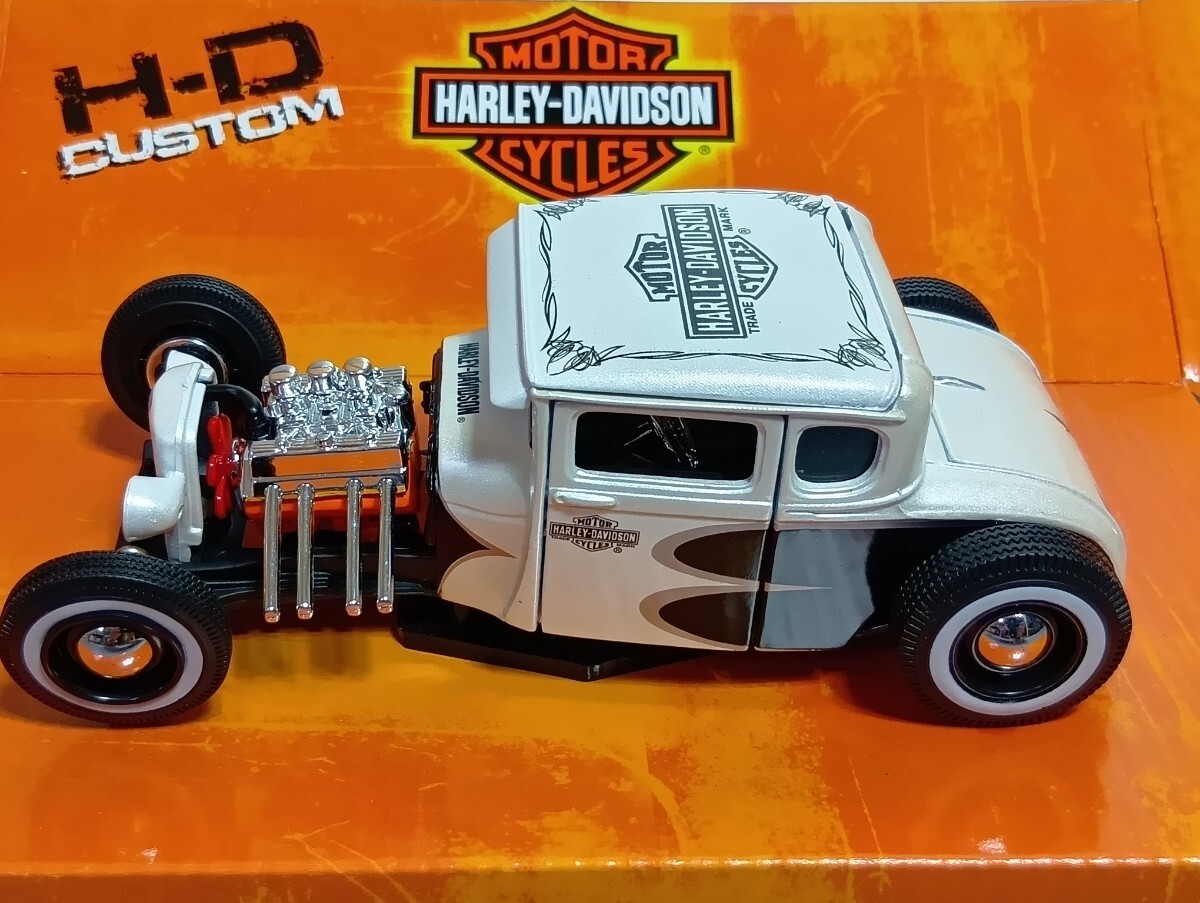 絶版希少 1/24 ハーレーダビッドソン 1929 フォード モデルA ホット