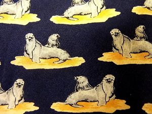 ♪C7436【アシカ オットセイ 柄】ネクタイ♪