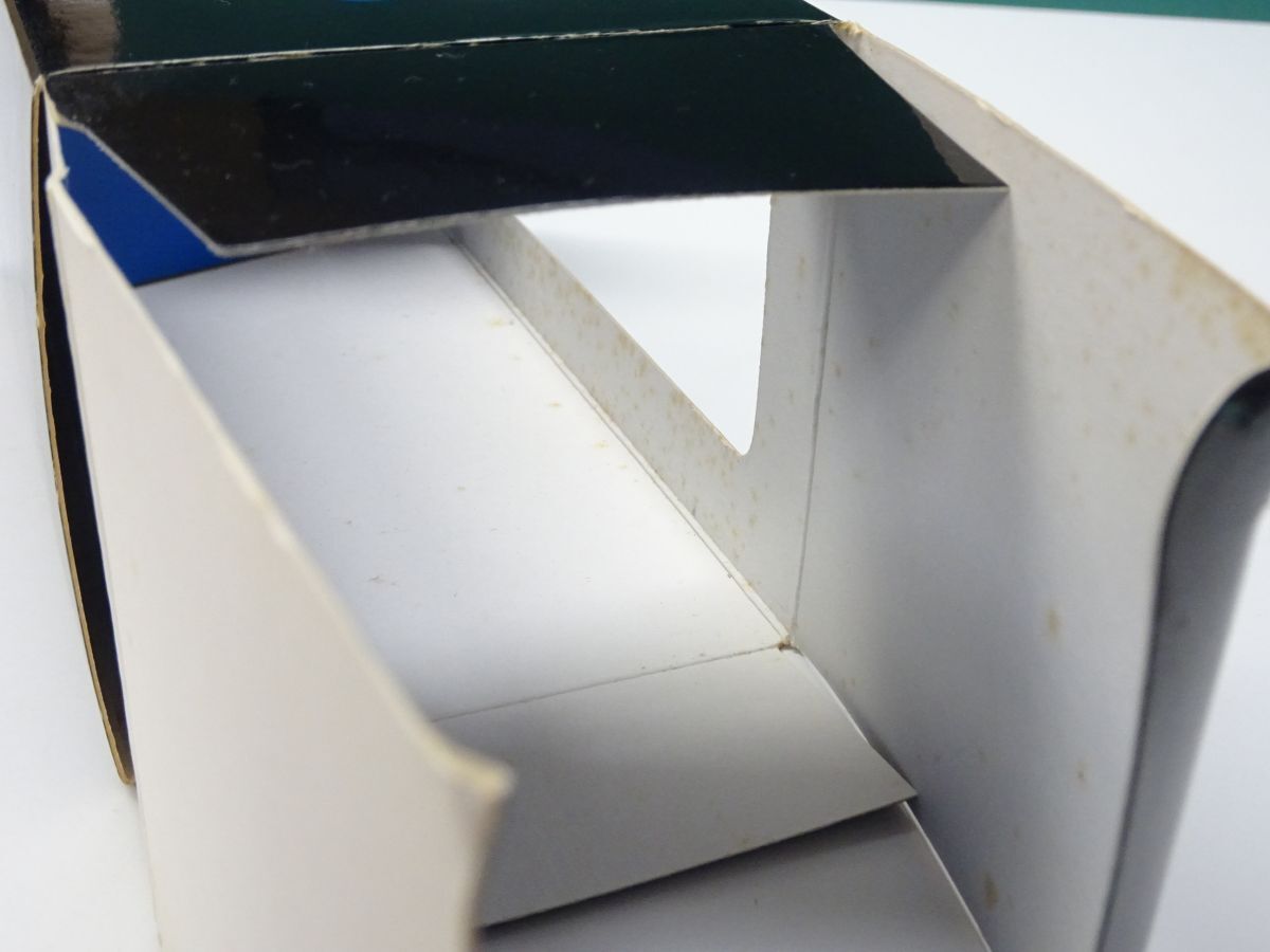 #k5【梱60】AUTOart オートアート ジャガー E-TYPE ロードスター シリーズ Ⅲ V12 グリーン 1/43_4