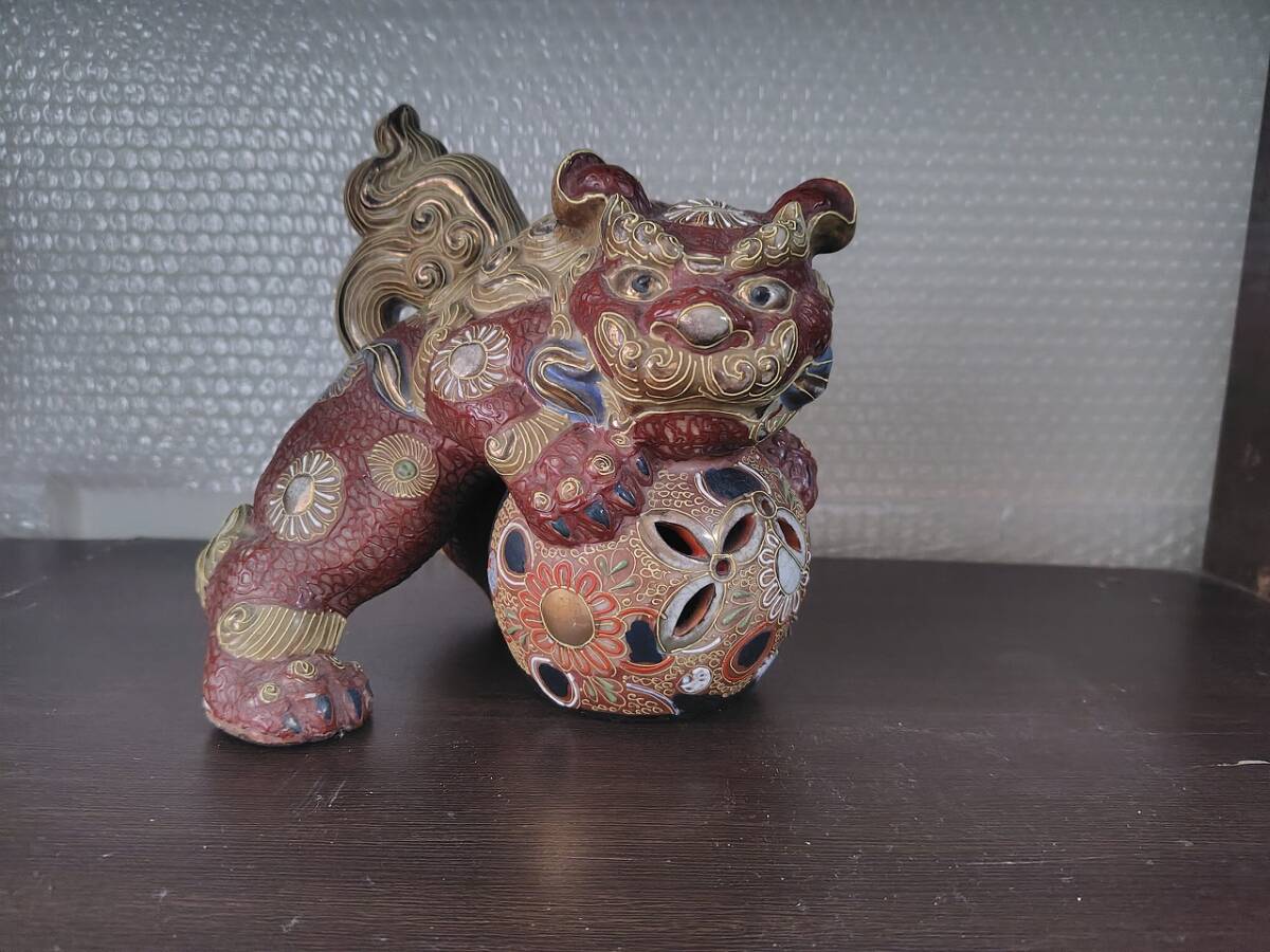 九谷焼 獅子　置物（オマケで金色のミニ座布団付き）_2