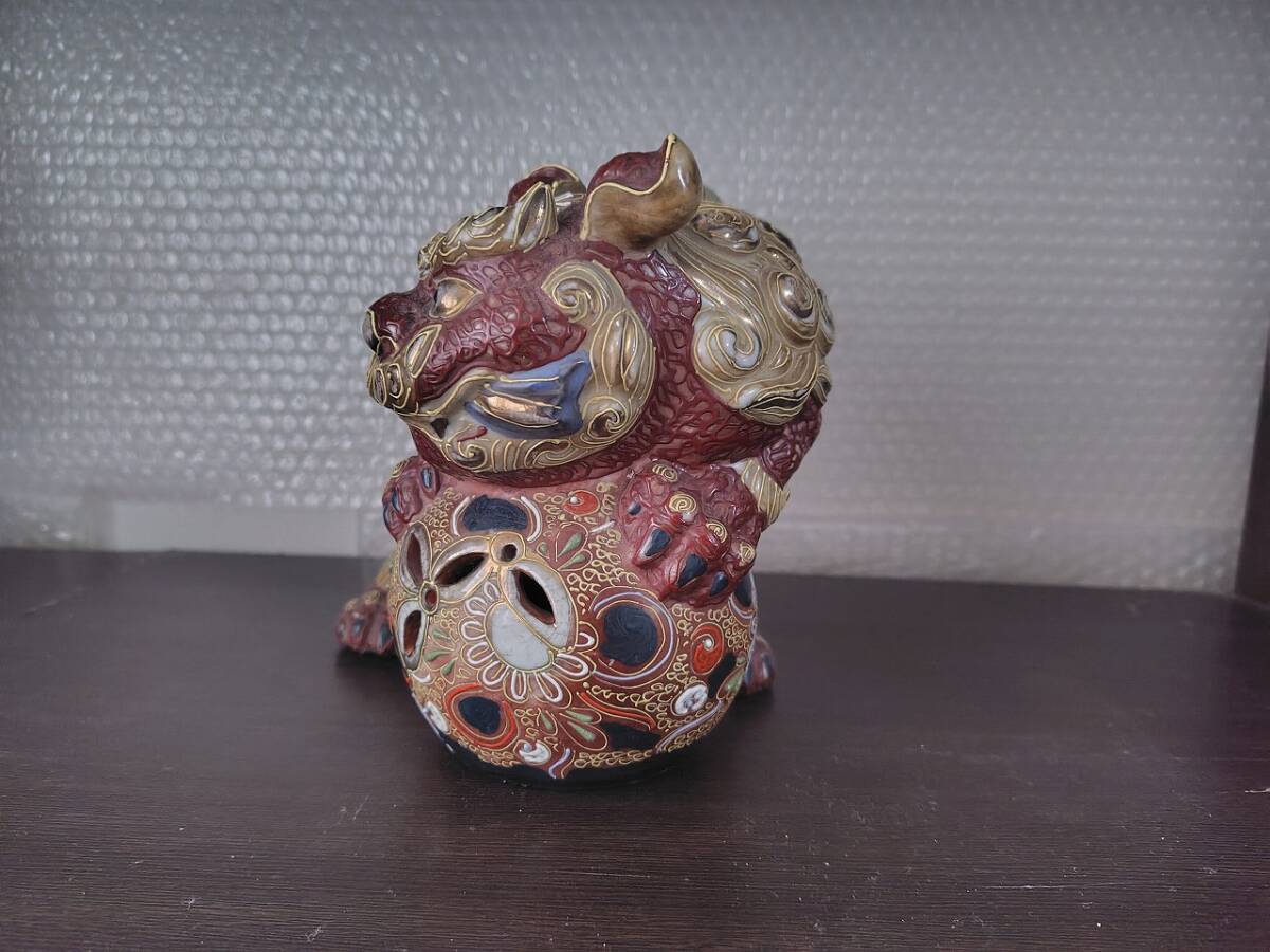 九谷焼 獅子　置物（オマケで金色のミニ座布団付き）_3