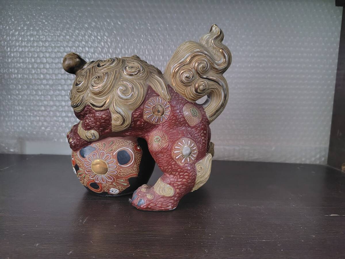 九谷焼 獅子　置物（オマケで金色のミニ座布団付き）_4