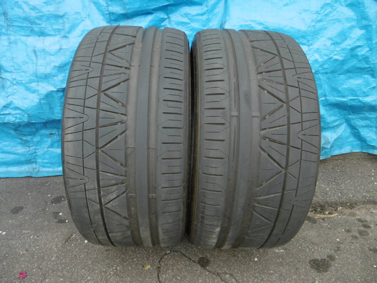 ★NITTO　INVO ニットー インヴォ 285/30R21 100W 中古2本①　トーヨータイヤ_1