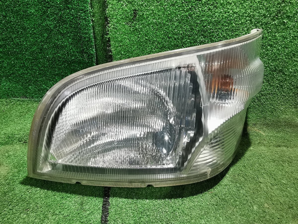 S200P ハイゼット トラック 後期 ヘッドライト 左 助手席側 P4941 S200P S210P ハイゼット ヘッドライト 左 助手席側 P4941(ヘッドライト