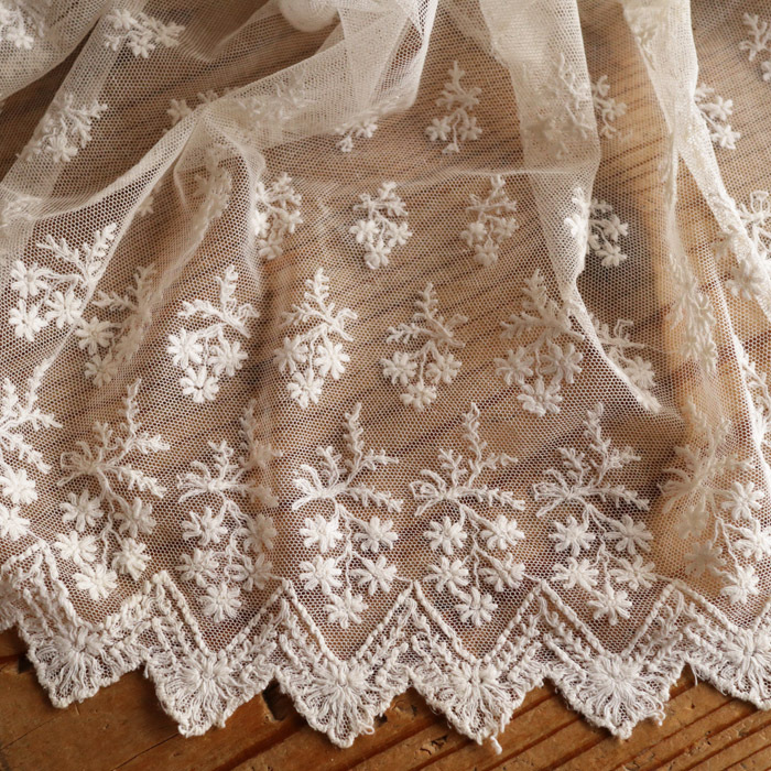 635】フランス アンティーク 手刺繍 チュールレース 1900年代初頭