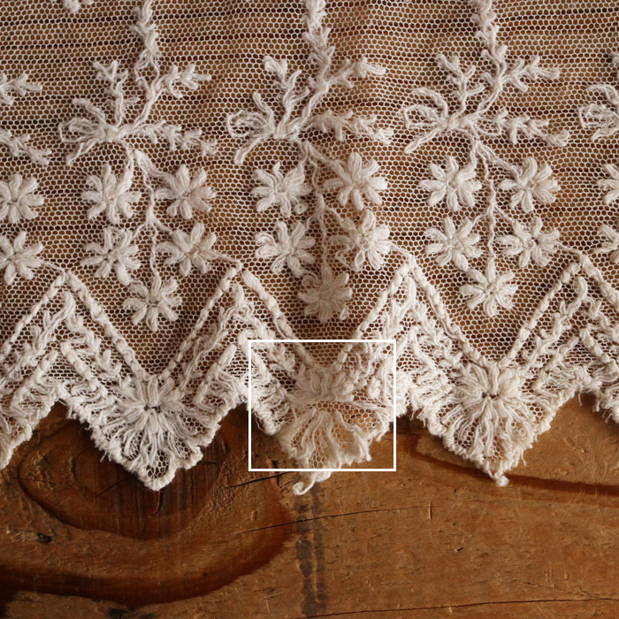635】フランス アンティーク 手刺繍 チュールレース 1900年代初頭