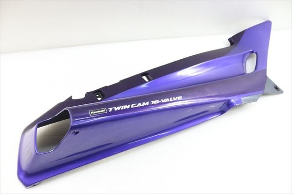 ZZR1100C ZX-11-1[62右シートカウル]検ZZR1100D｝F(サイド)｜売買され