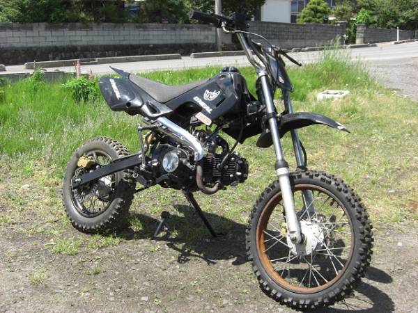 モトクロス ミニモト モンキー バギー ただの砂利道がモトクロスになる