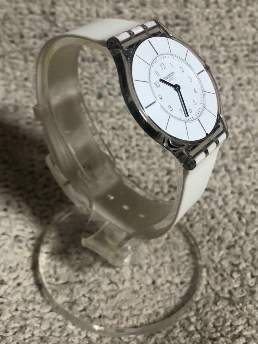 人気 良品 稼働中 スイス製 SWATCH/スウォッチ WHITE CLASSINESS 