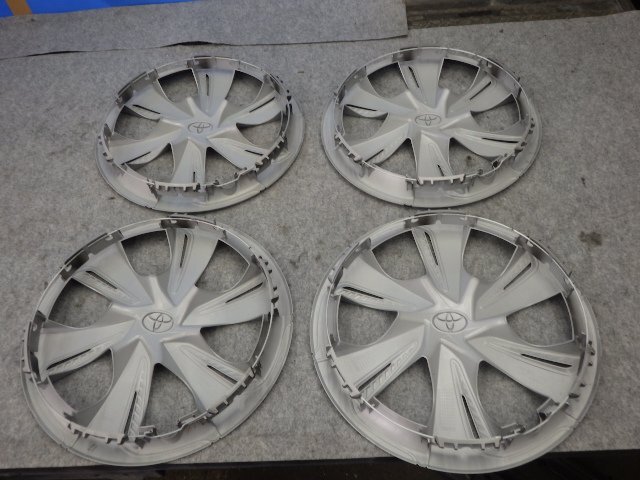トヨタ純正 ホイールキャップ 4枚 15インチ NSP170 シエンタ スチール