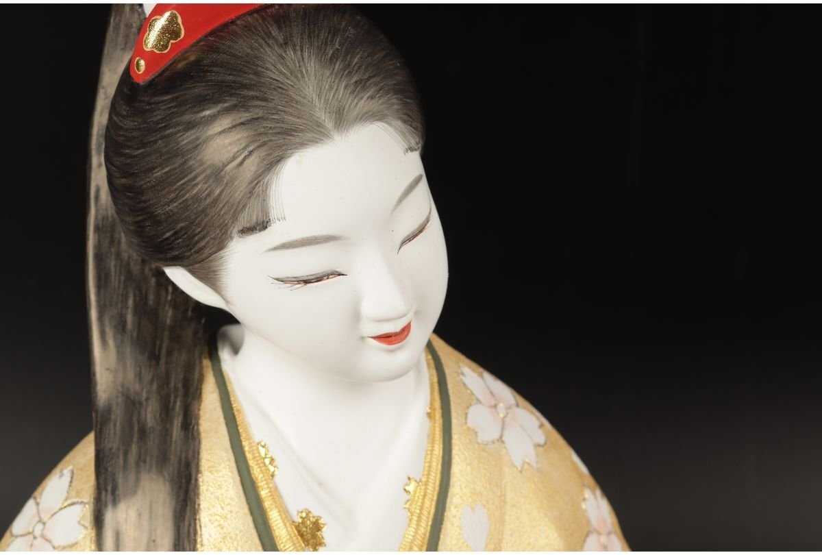 URA]井上あき子/陶人形置物/『華の音』/共箱/7-7-97 (検索)骨董/人形