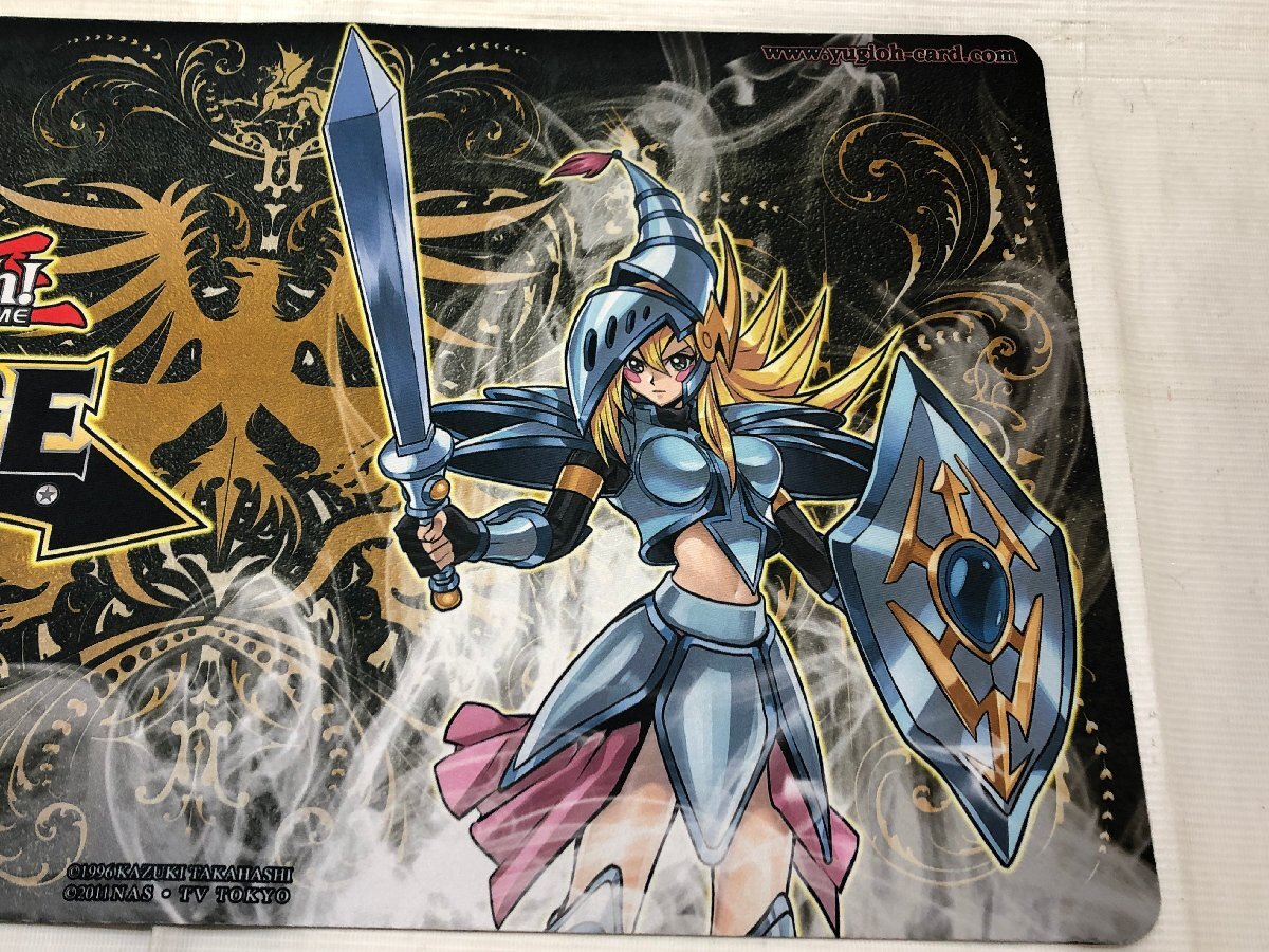 遊戯王プレイマットJUDGE 2014 竜騎士ブラックマジシャンガール 未使用品 1円～ 遊戯王 竜騎士ブラックマジシャンガール JUDGE 2014 プレイ