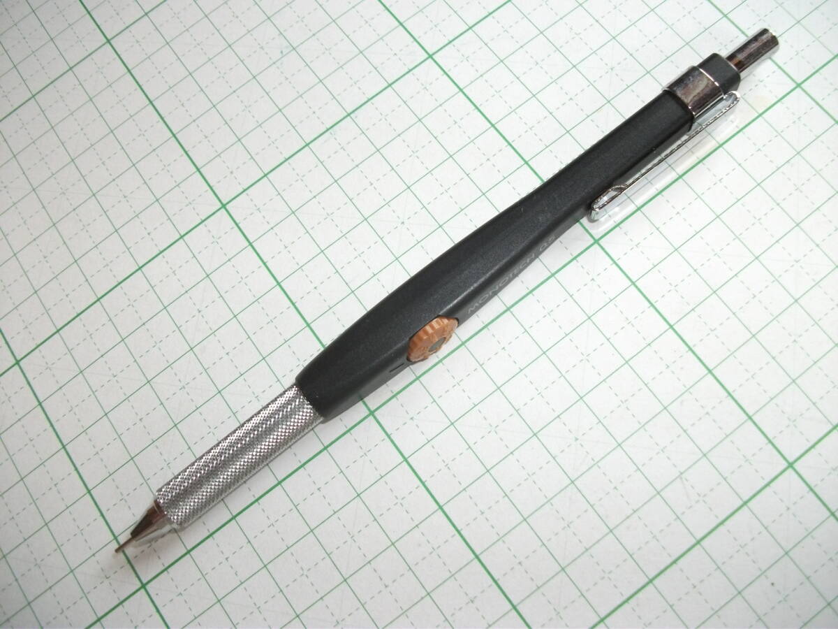 トンボ 廃盤シャープペンシル モノテック MONOTECH 0.5mm 廃業文具店の店頭保管品_4