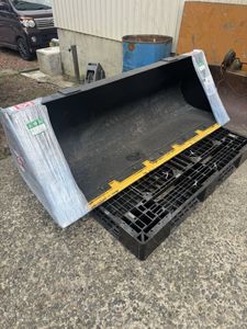 トラクター バケットのYahoo!オークション(旧ヤフオク!)の相場・価格を