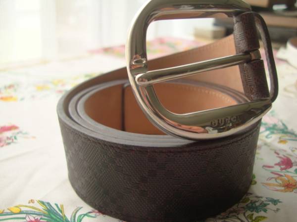 GUCCI　Gバックル・レザーベルト95