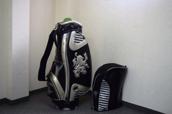 オシャレ☆VIVA HEART キャディバッグ ビバハート GOLF 極美品！VIVA