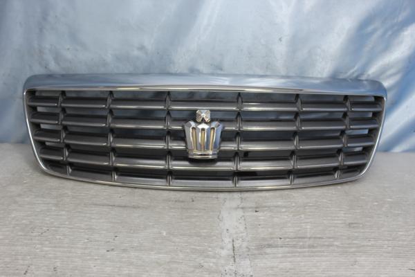 クラウン ロイヤル GRS18 フロント グリル 純正　*ち