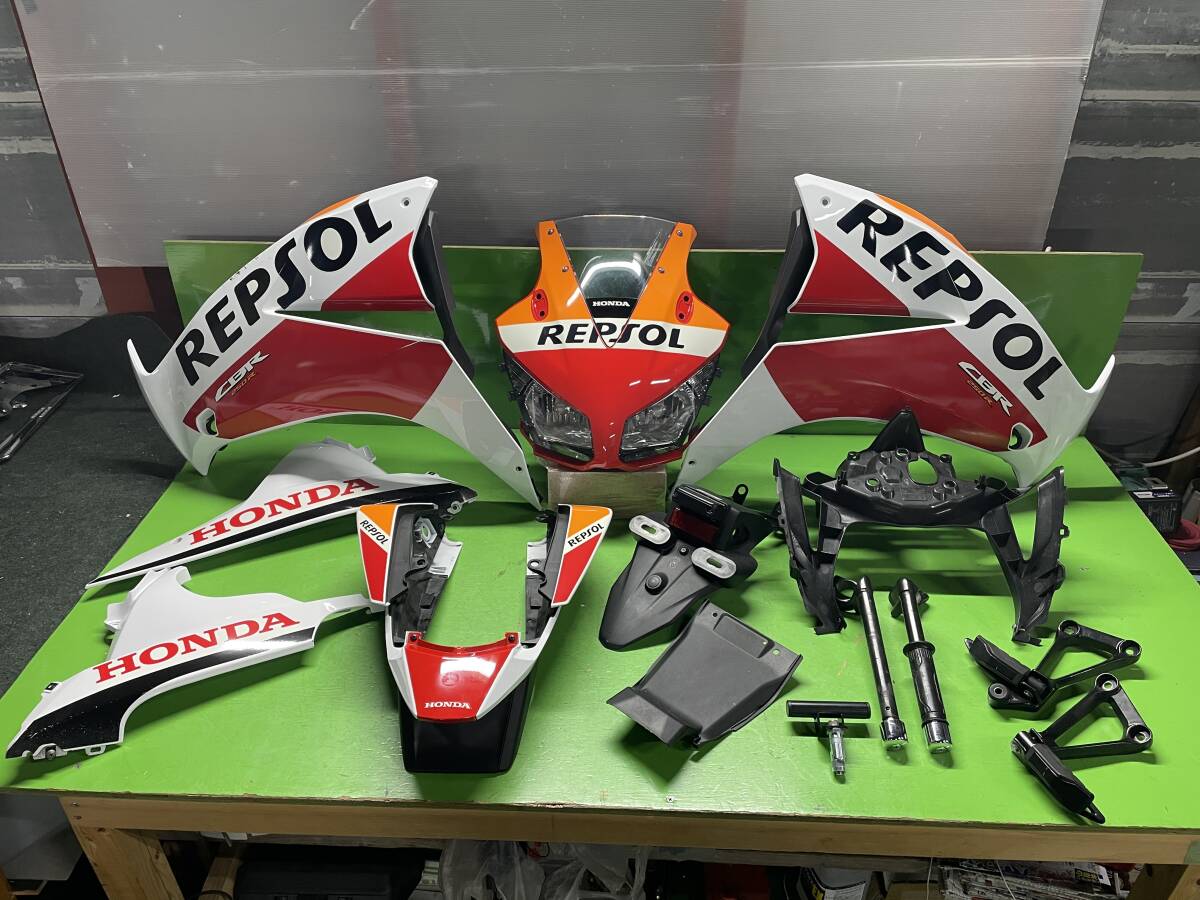CBR250R純正カウルパーツ セット 希少 美品中古☆ホンダ CBR250R MC41 レプソルカラー◇純正カウル