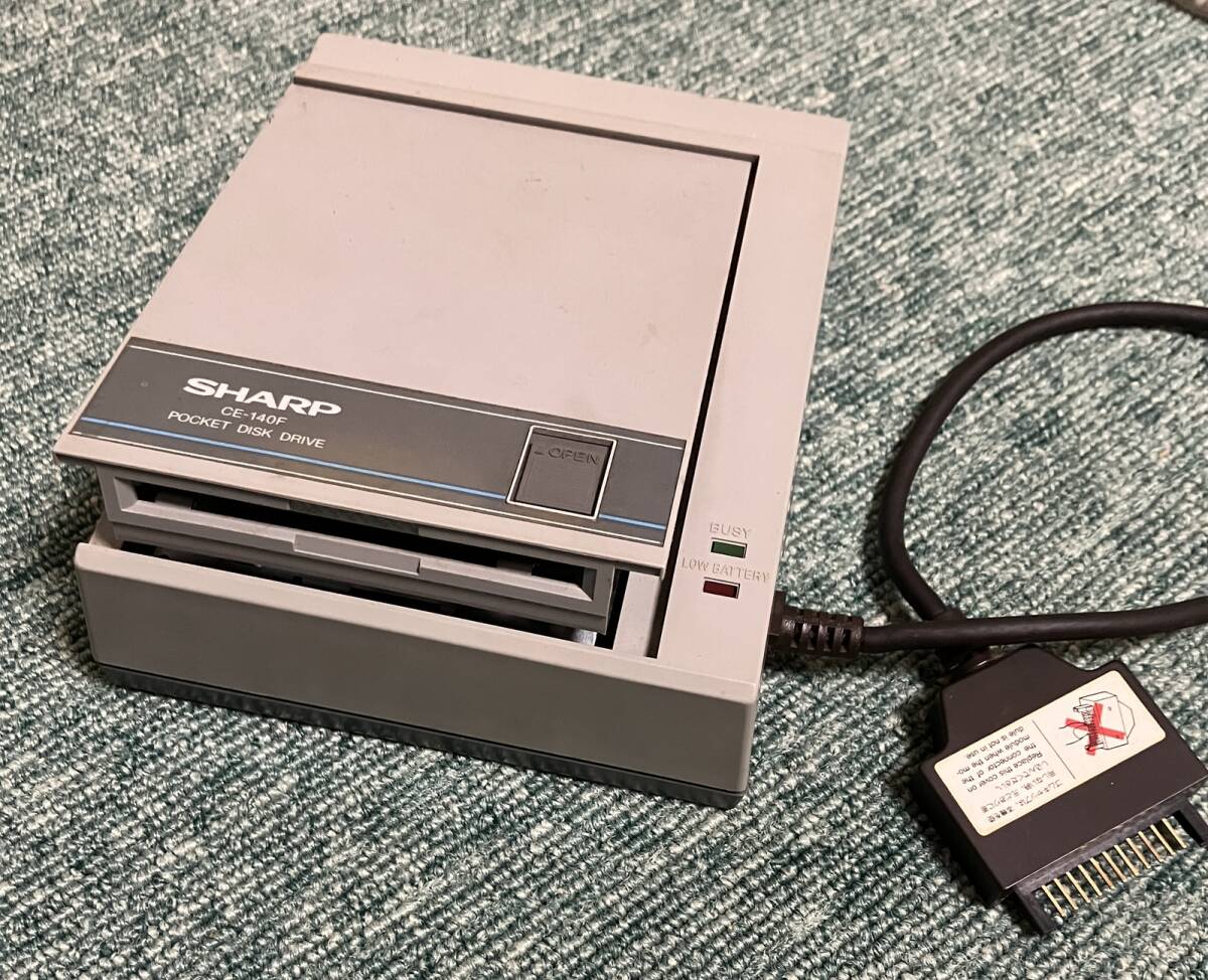 [希少品] SHARP CE-140F ポケコン用ポケットディスクドライブ SHARP シャープ CE-140F POCKET DISK DRIVE フロッピーディスク