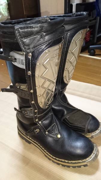 アルパインスターズ スーパーヴィクトリー SUPER VIC オートバイ