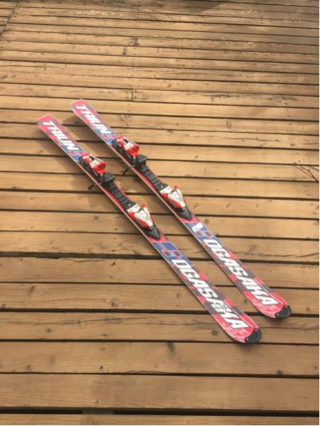 オガサカOGASAKAトライアンTRIUN 150センチ スキー板