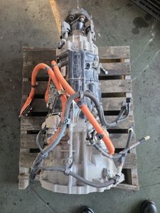 LEXUS　LS500h 　GVF50 走行39000キロ　作動確認済み　レクサス　 トランスミッション AT