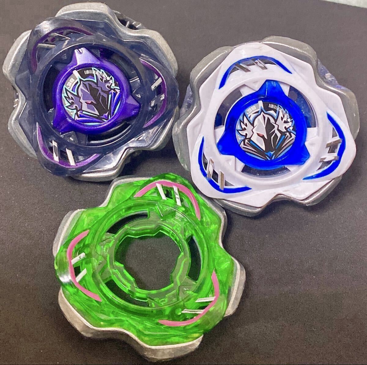 【未使用品】ベイブレードバースト　ダイナマイトペルセウス-6　レイヤー ☆未開封 ベイブレード ダイナマイトペルセウス-6 レイヤー